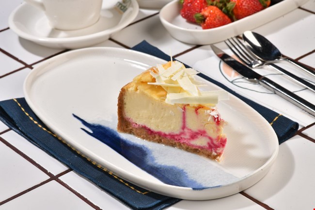 FRAMBUAZLI CHEESCAKE